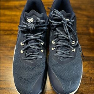 Nike Men's Navy Athletic Shoes